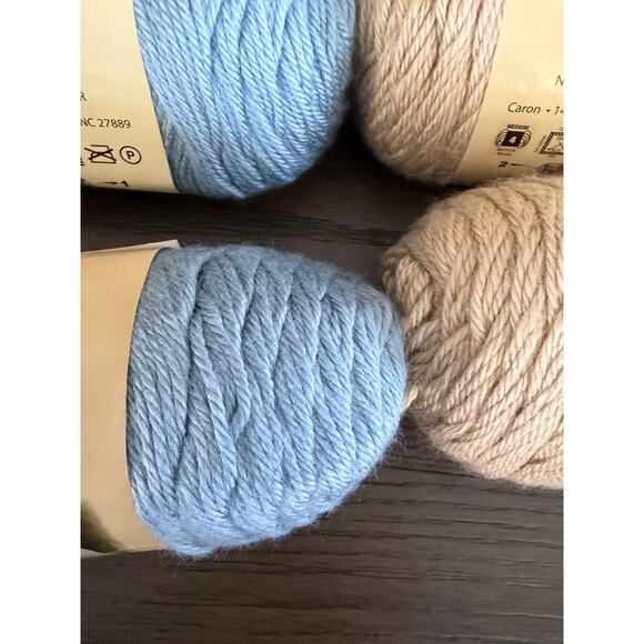 Caron Simply Soft Yarn Lot – 6 Skeins (3 Blue, 3 Beige) 6oz 315yds NEW - Picture 5 of 5